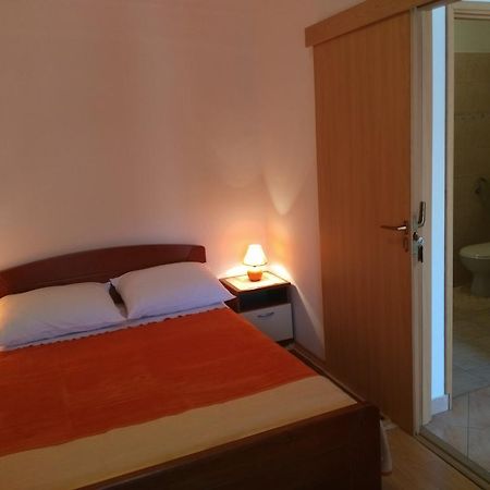 Apartment Cvita Biograd Na Moru Eksteriør bilde