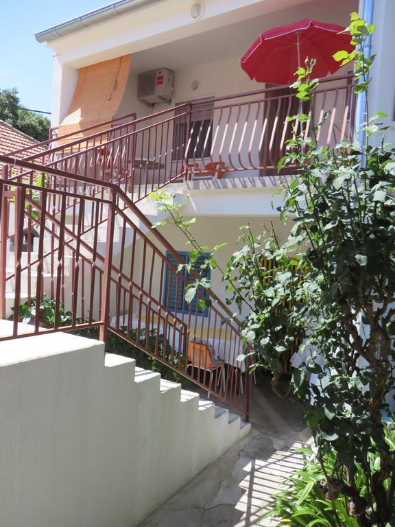Apartment Cvita Biograd Na Moru Rom bilde