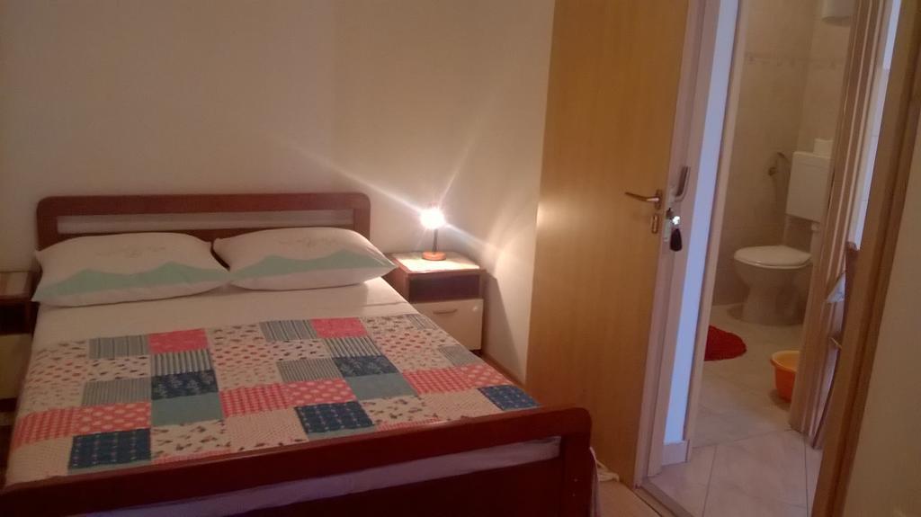 Apartment Cvita Biograd Na Moru Rom bilde