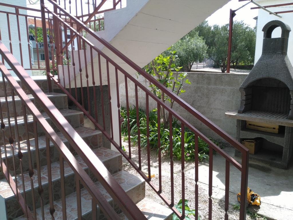 Apartment Cvita Biograd Na Moru Eksteriør bilde