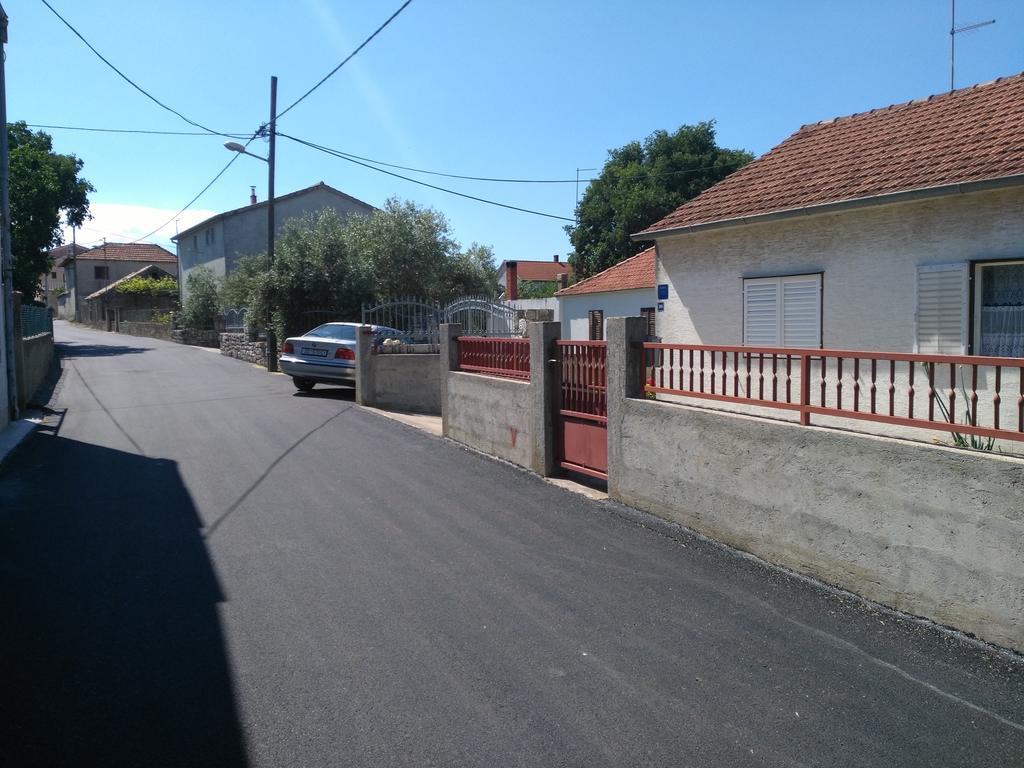 Apartment Cvita Biograd Na Moru Eksteriør bilde